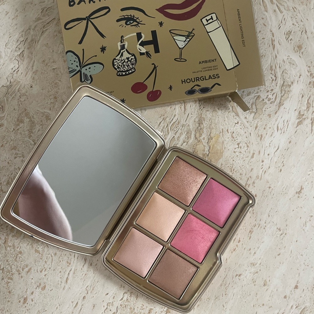 NEW Hourglass Barneys Ambient Lighting Palette (Volume I)